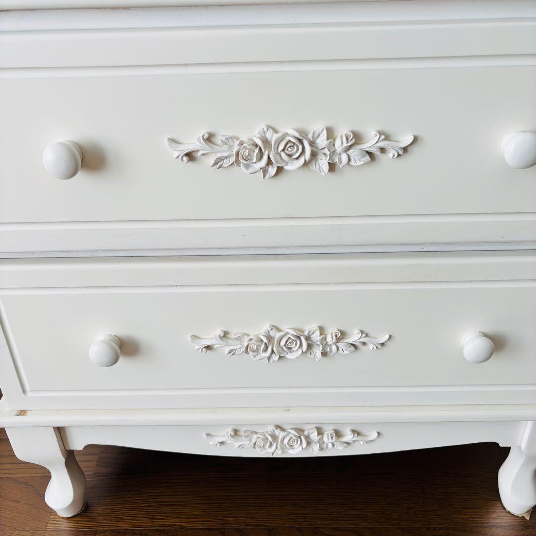 シャビーシック チェスト 4段 薔薇装飾 フレンチカントリー 姫系家具 ロココ調