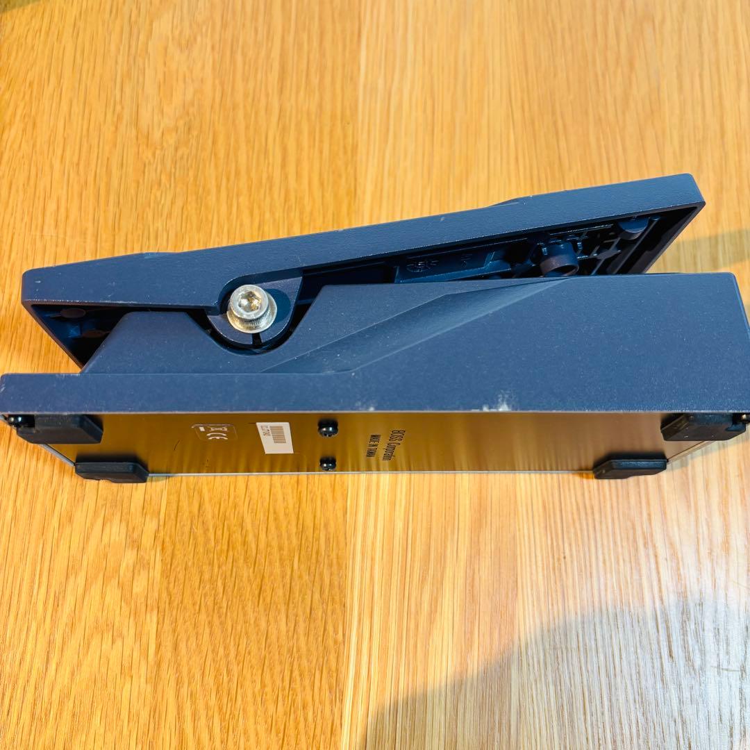 ギター BOSS EV-30