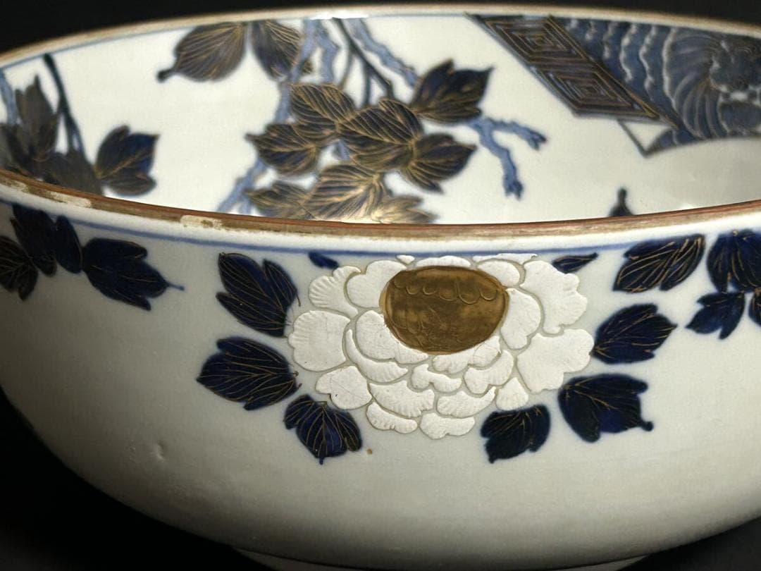 古伊万里　九谷　華やかで豪華な皿＆鉢　２点　セット　色絵　飾り皿　金彩　縁起物