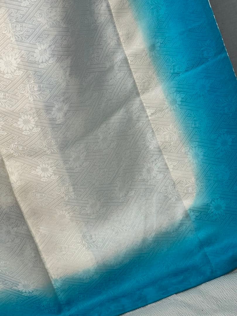 [ヴィンテージ] 振袖　正絹　白　水色　鹿の子絞り　成人式　結婚式　礼装　高身長