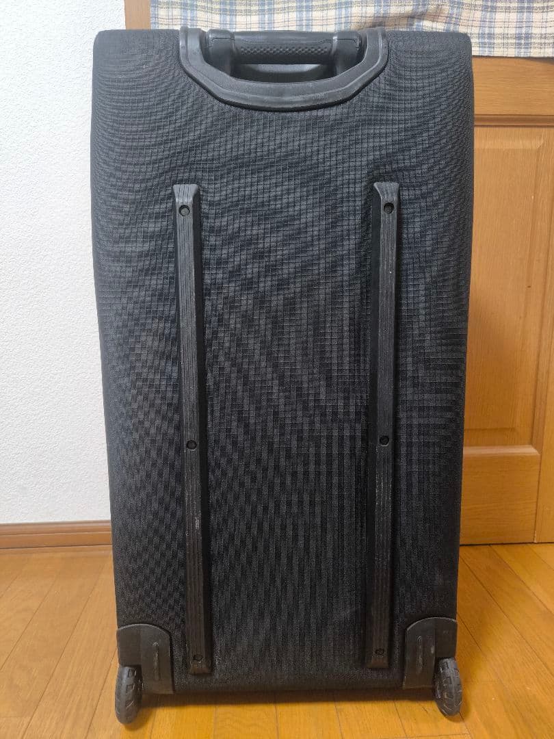 Patagoniaブラックホール·ウィールド·ダッフル １００ＬBLK