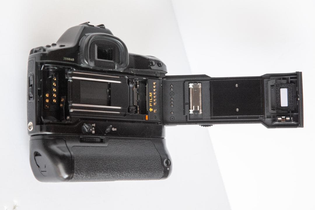 フィルムカメラ Canon EOS1N HS