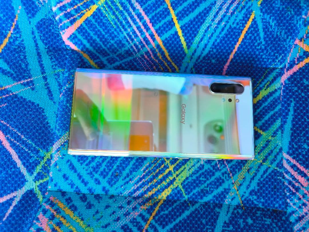 Galaxy Note10+ 256GB オーラグローSIMフリー