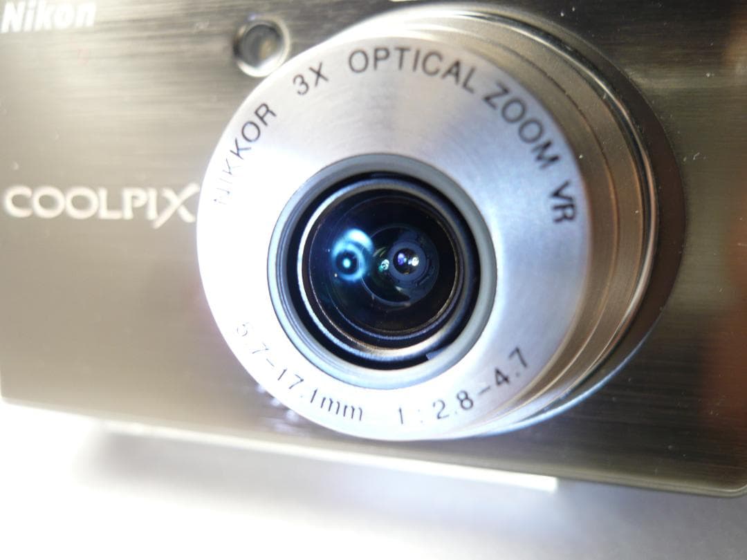 Nikon★COOLPIX S510⭐️極美品⭕️安心の実働品❤️ガンメタの輝き