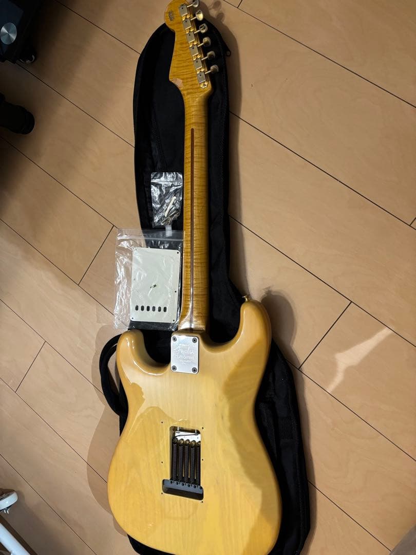 【値下げ】Fender 40thAnniversary Stratocaster