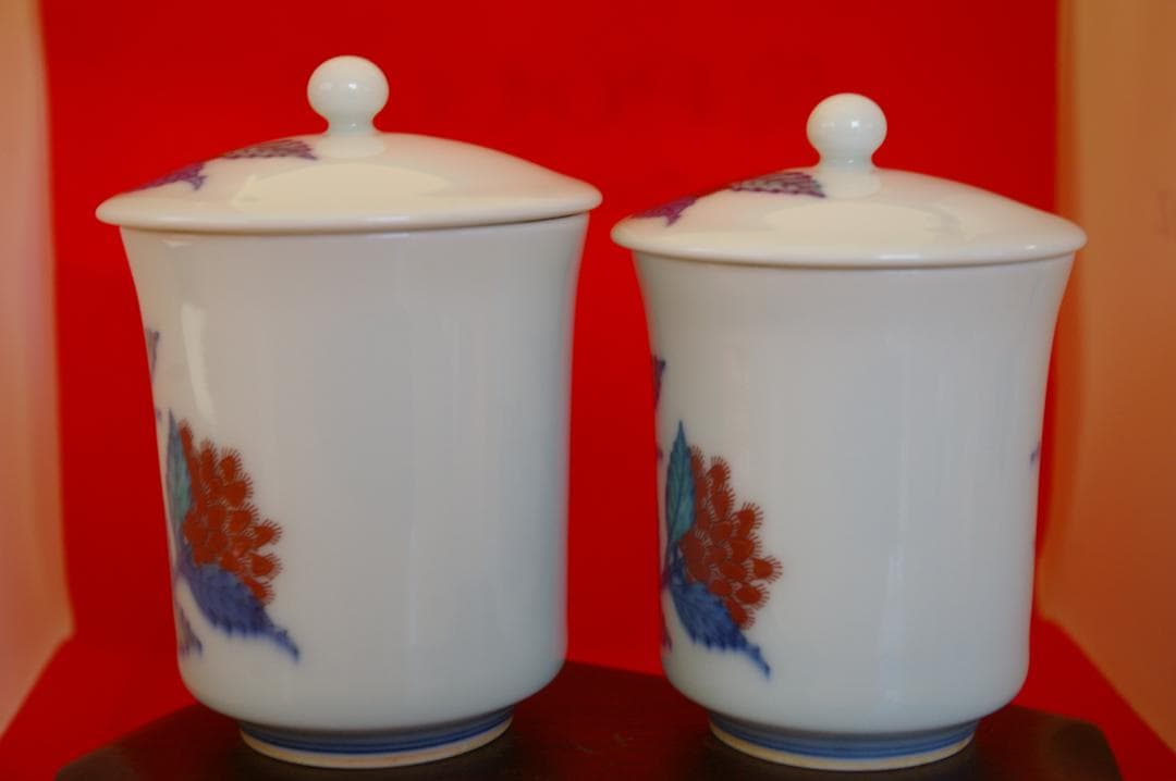 今右衛門　錦 藤袴絵　組湯吞 蓋付 共箱付