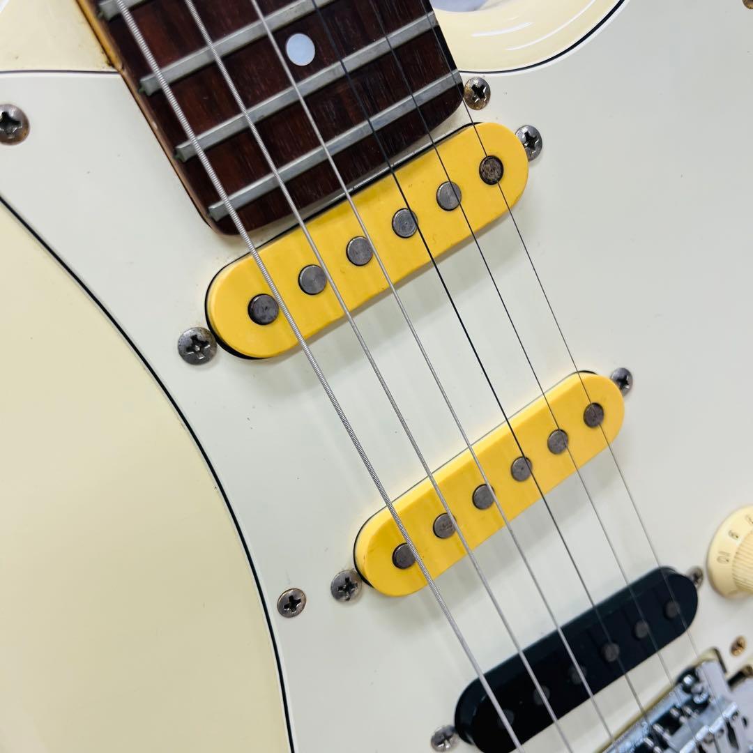 Fender Japan フェンダージャパン ストラトキャスター Jシリアル