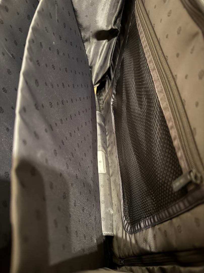 RIMOWA コンパクト