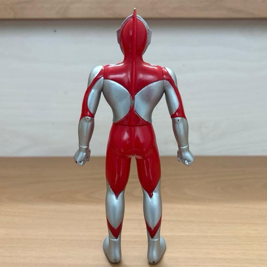 3ー3ウルトラ怪獣 ウルトラマン 1983年　第1期初版 プラタグ付／白台紙