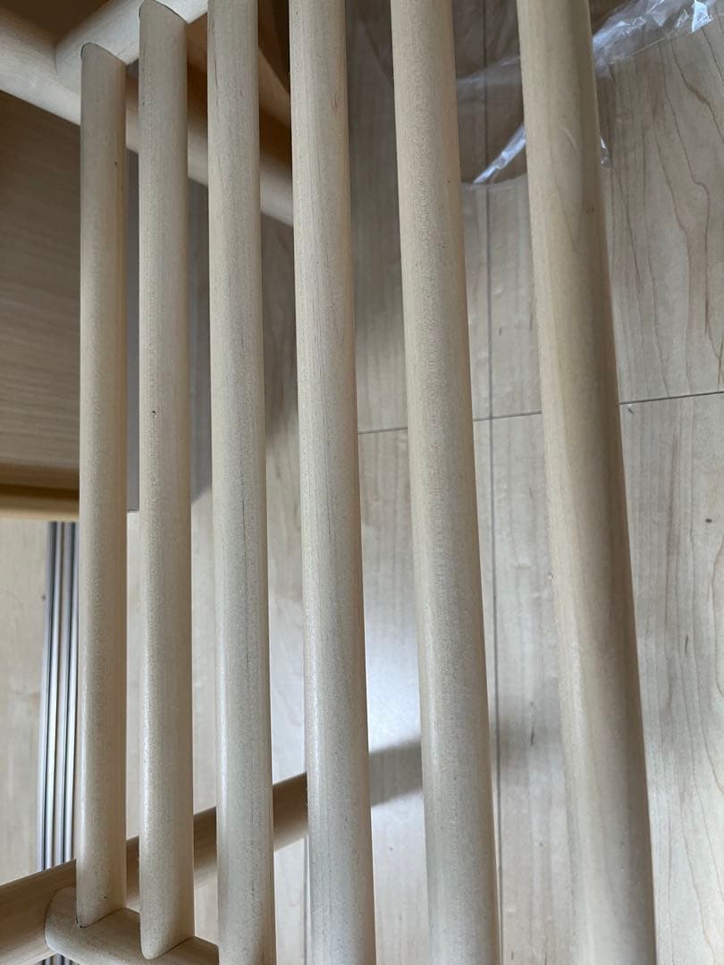 IKEA BJÖRKSNÄS ビョルクスネースサイドテーブル 48x38 cm