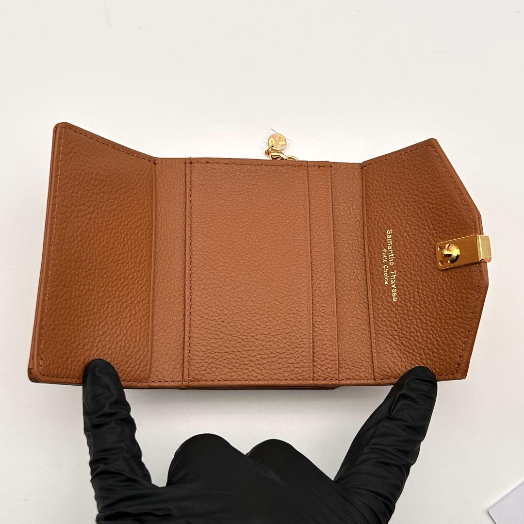 ✨極美品✨ サマンサタバサ 三つ折り財布 センターバックル 折り財布 未使用級
