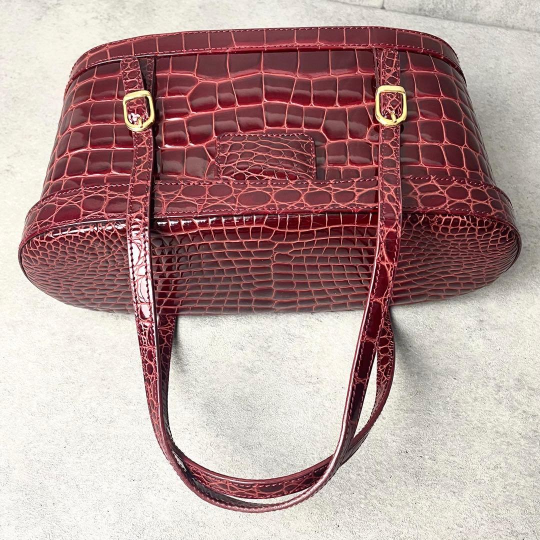 美品 保証書付き クロコダイル 型押し シャイニング バニティ ボルドー 鏡付き