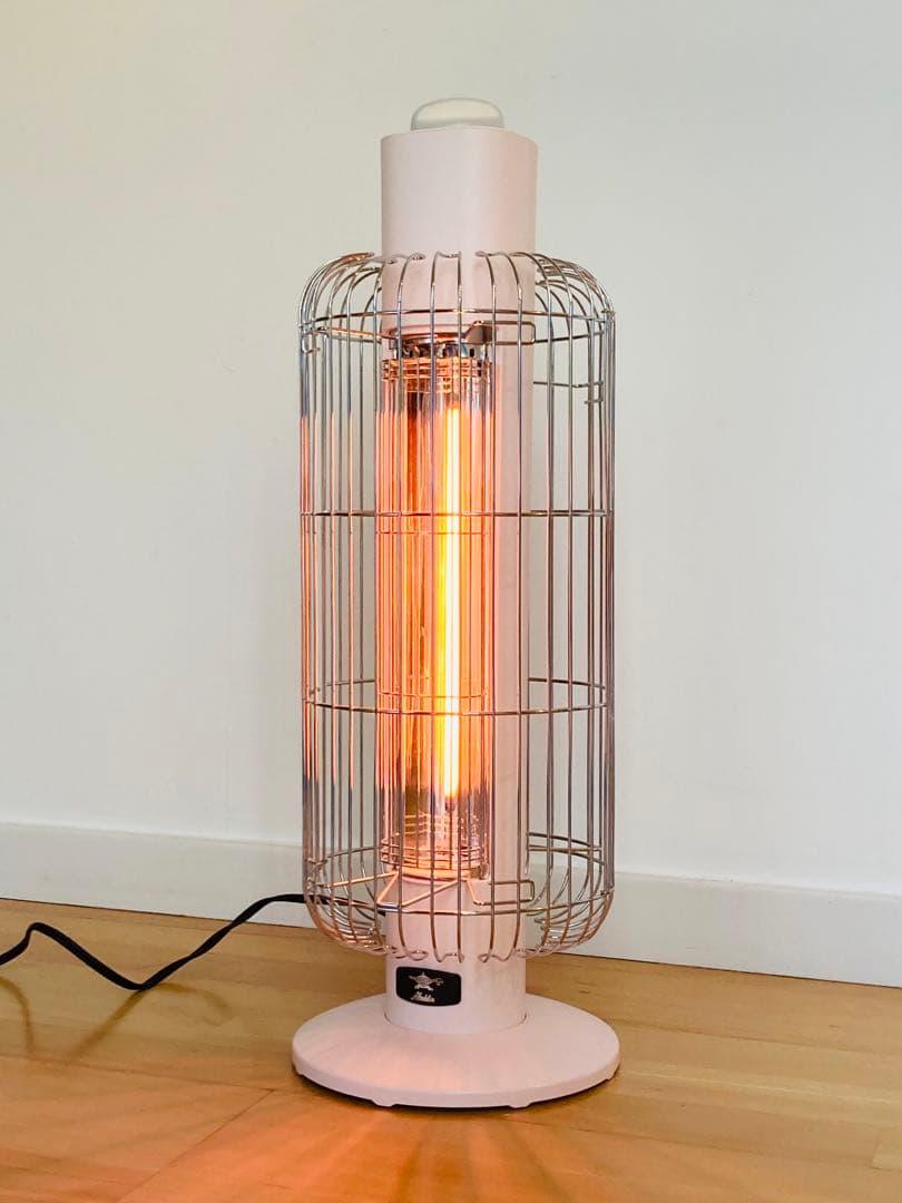 アラジン Aladdin 遠赤グラファイトヒーター　サクラピンク　2段切替 防滴