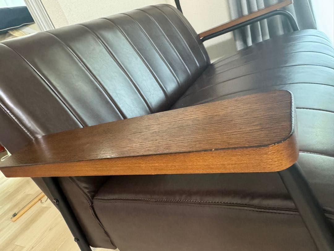 引き取り希望　NITORI(ニトリ) 2人掛けソファ