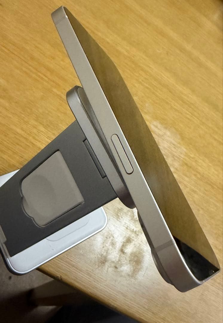 iPhone 14 128GB スターライト 中古美品