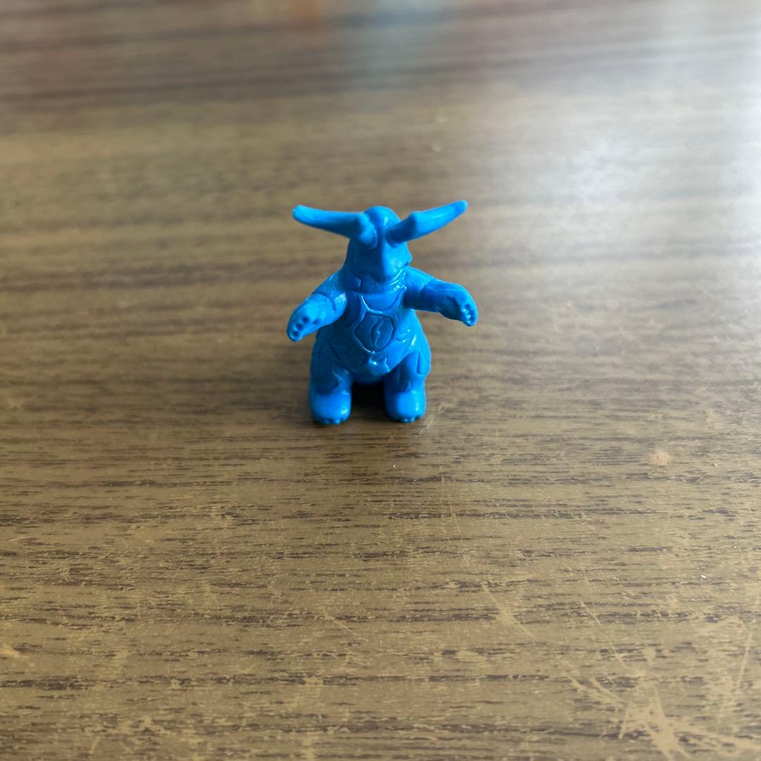 ウルトラマン 消しゴム フィギュア　8個セット