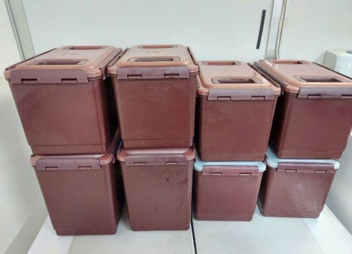 最終値下げ＊ディムチェ　キムチ冷蔵庫　180リットル(2ROOMタイプ)