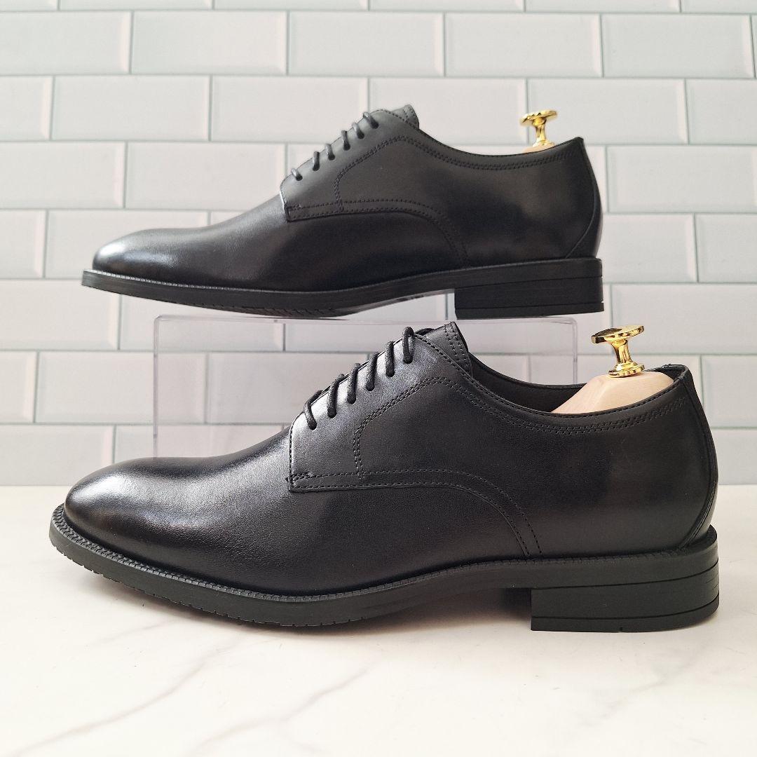 【新品】 コールハーン モダンエッセンシャル 26 プレーントゥ 革靴 黒