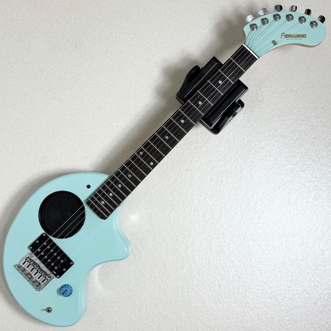 動作品 ZO-3 アンプ内臓 エレキギター フェルナンデス FERNANDES