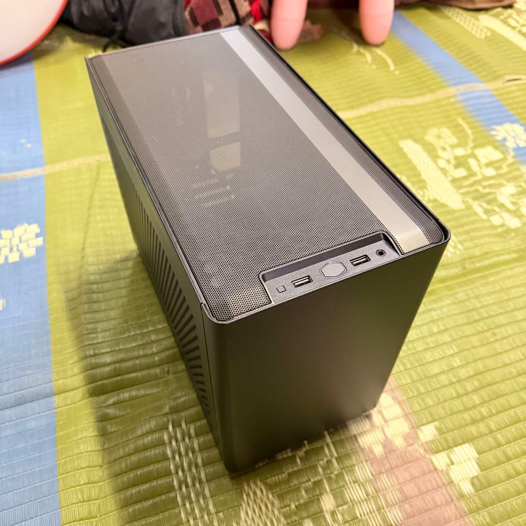 Cooler Master Masterbox NR200 mini-ITX用