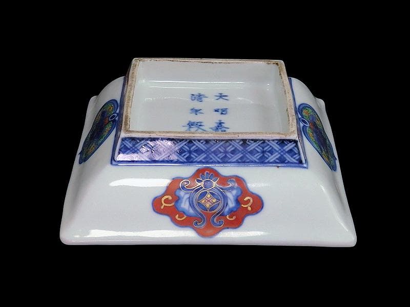 大聖寺伊万里　金襴手　七宝紋に寿紋の図　角皿　N624AS-CUv