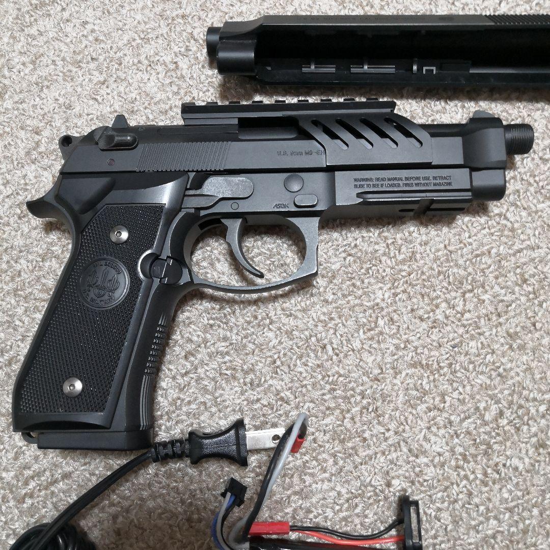 東京マルイ　M9A1 電動ガン リポ化済み