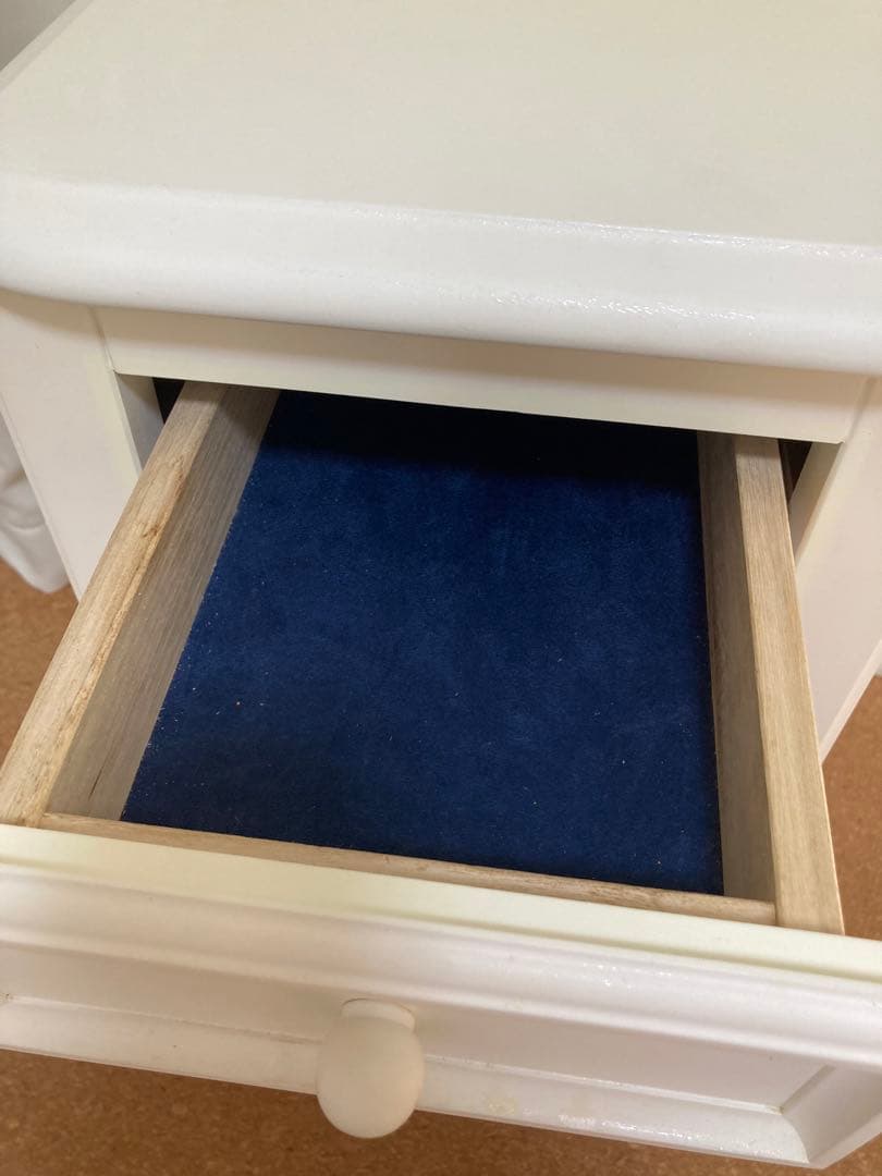 フランフラン　エルガ　サイドテーブル