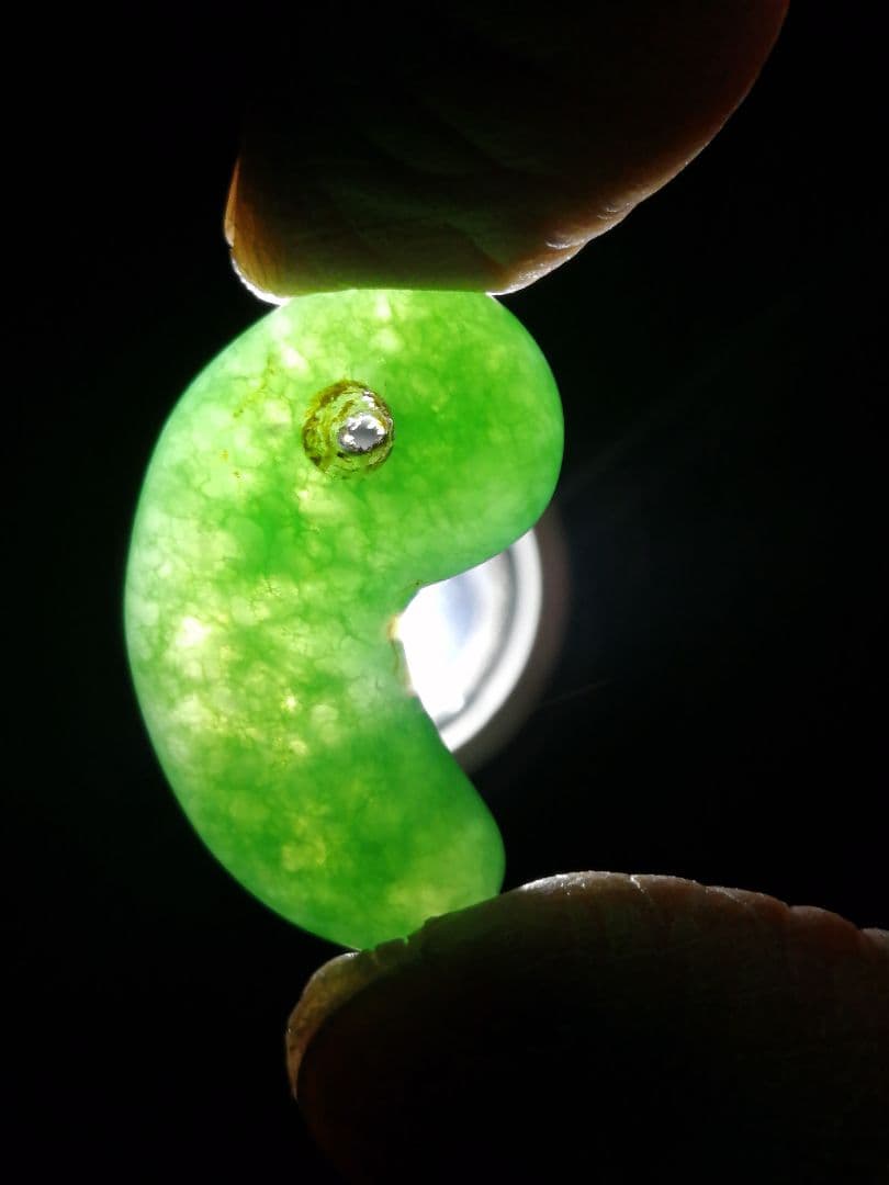 ★【テン】古墳期『琅玕翡翠勾玉』出土品。2.80cm 本物品　超ろうかん。