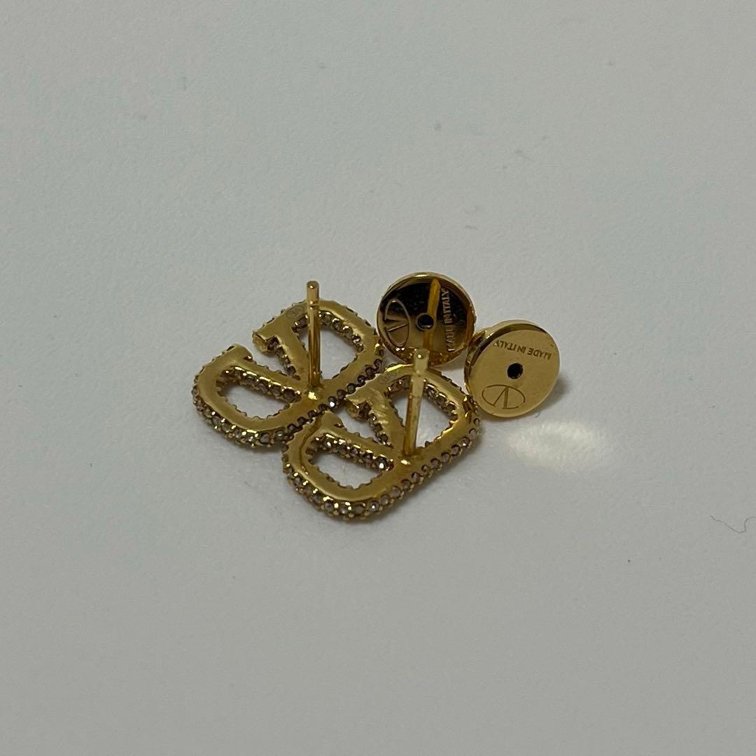 Valentino Garavani ゴールドロゴピアス