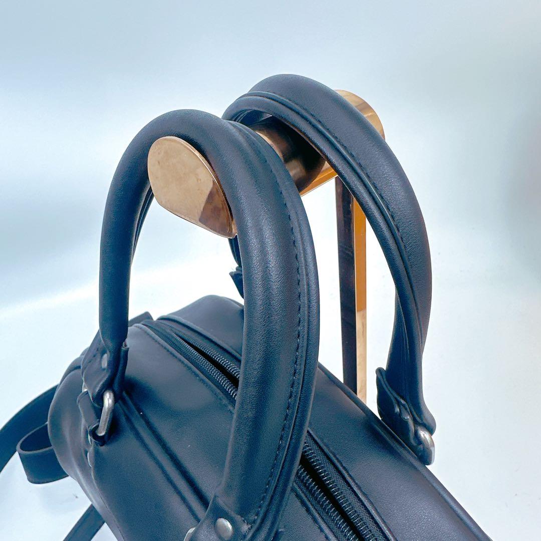 ディーゼル　MERI 2way ミニボストンバッグ　1DR ロゴエンボス　黒