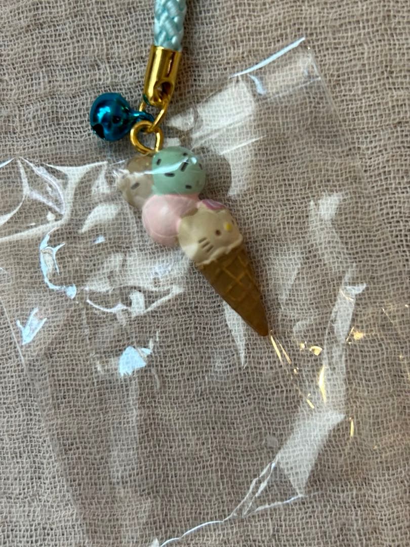 レア　スイーツKT トリプルソフト　日焼け　チョコキティ　根付け　トリプルコーン