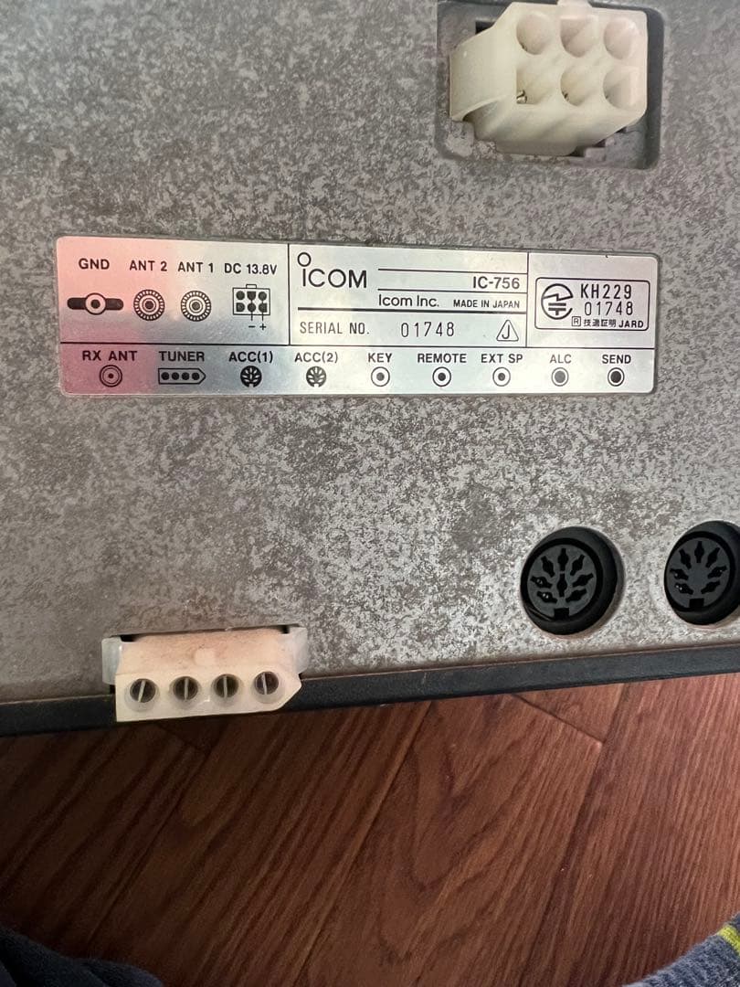 ICOM IC−756