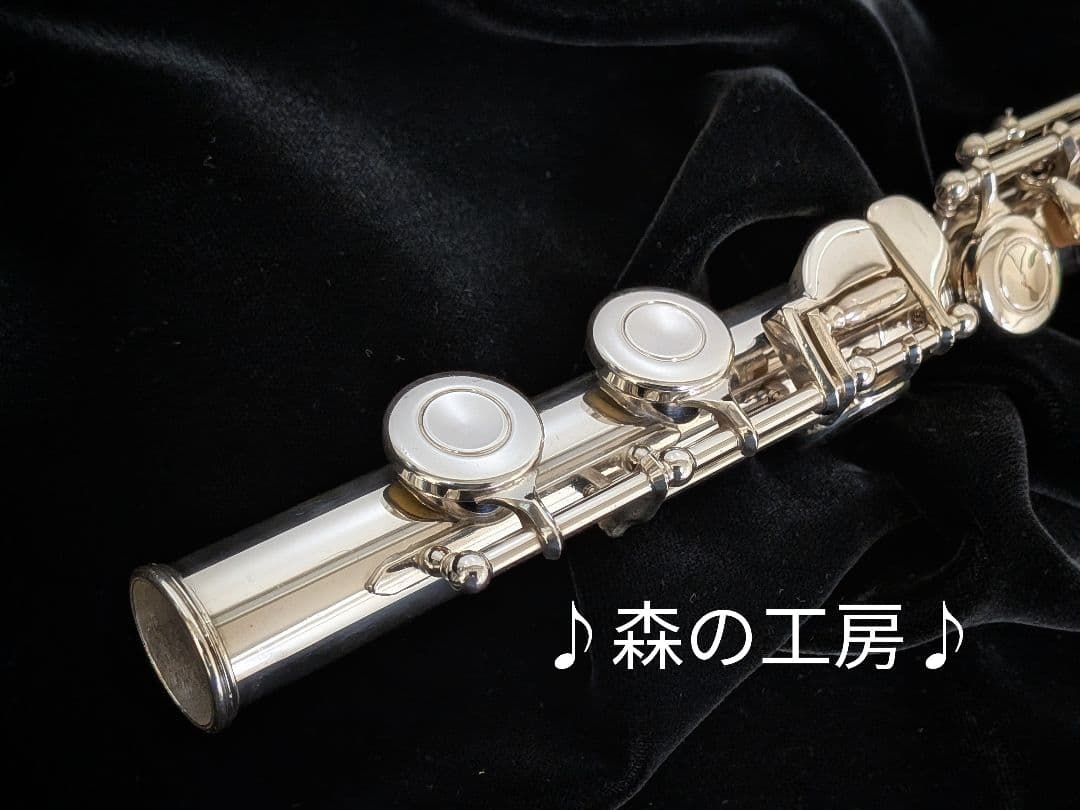 値下げ‼️中古フルート専門店‼️銀メッキ　ヤマハフルート YFL211S Eメカ