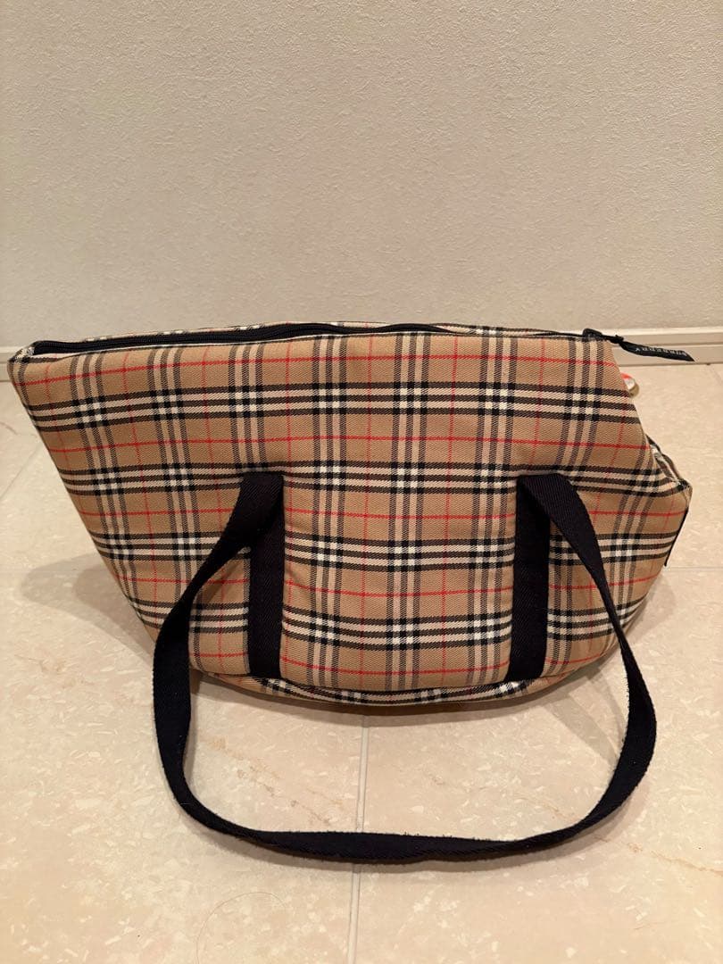 BURBERRY チェック柄 犬用キャリーバッグ