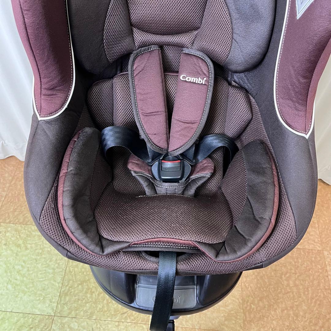 クリーニング済　☆綺麗☆　コンビ　新生児OK　ネルーム　ISOFIX　ブラウン