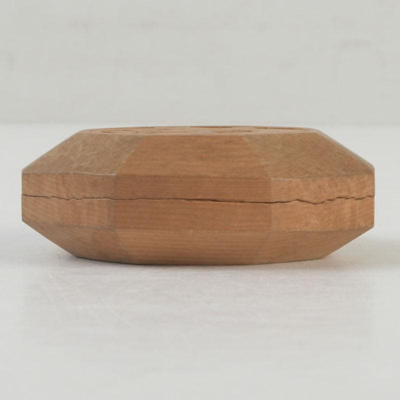 茶道具　法隆寺金堂古材　神獣刻　香合　在銘　書付共箱　V　9260