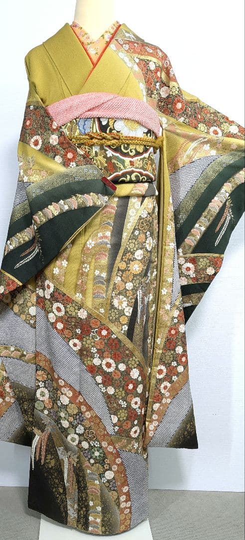 にぼし 振袖　振長襦袢　袋帯　帯締め　帯揚げ　重襟　半襟　バック　髪飾り