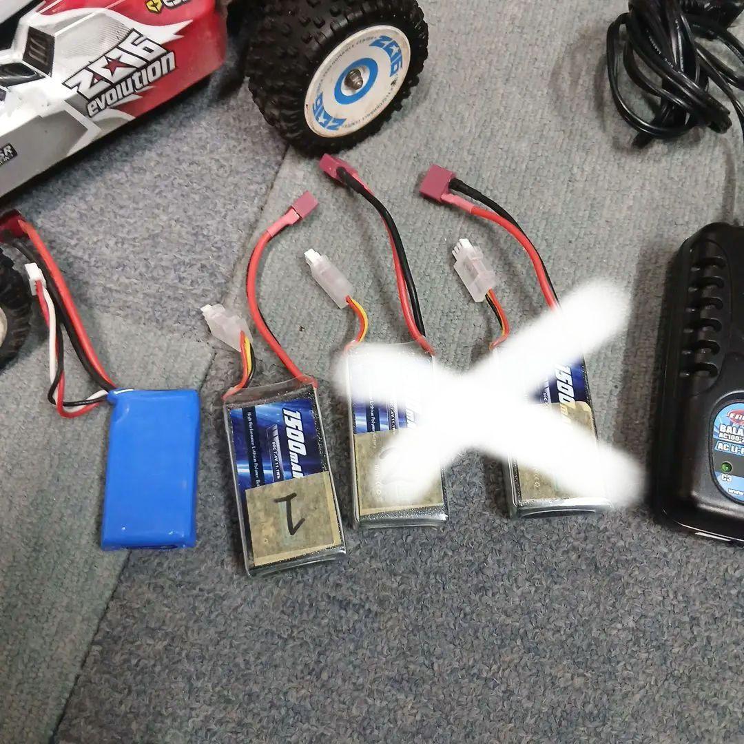 ハイテック　1/14 　ドライビングオフロードカー　ラジコンセット