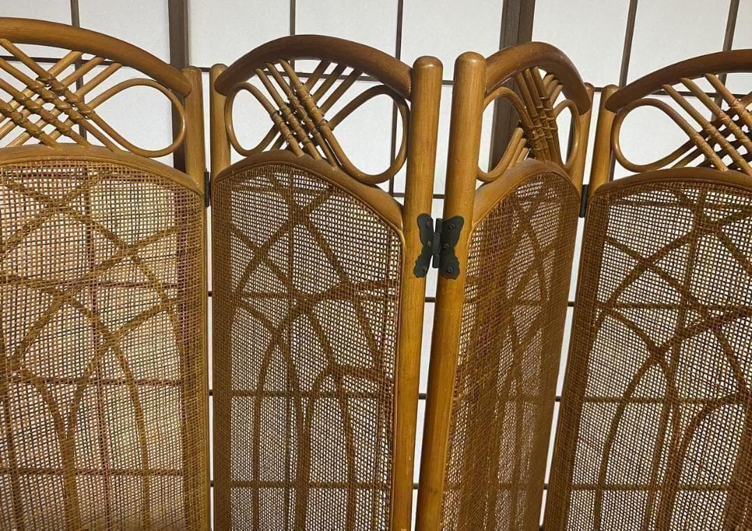 昭和レトロ★凝ったデザイン　ラタン4連パーテーション　レトロな雰囲気が逆にモダン