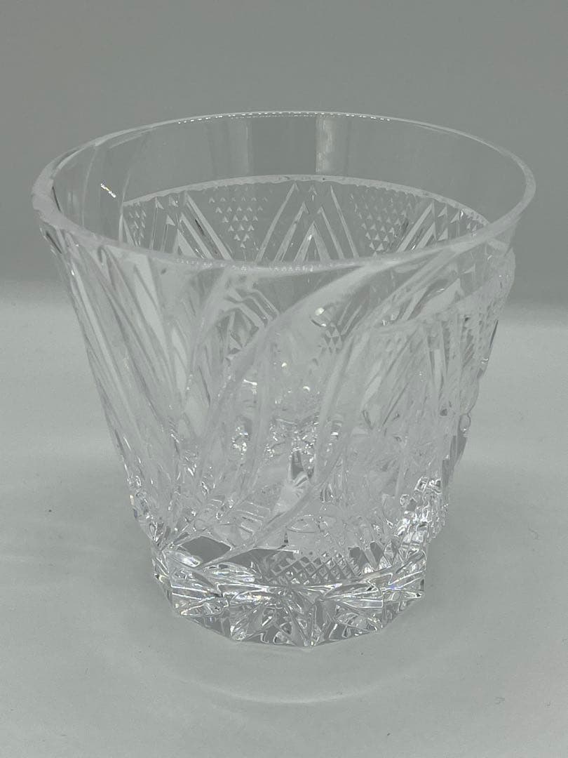 【未使用新品】薩摩切子 弟子丸 透明ガラス 切子 タンブラー 共箱 専用布付き