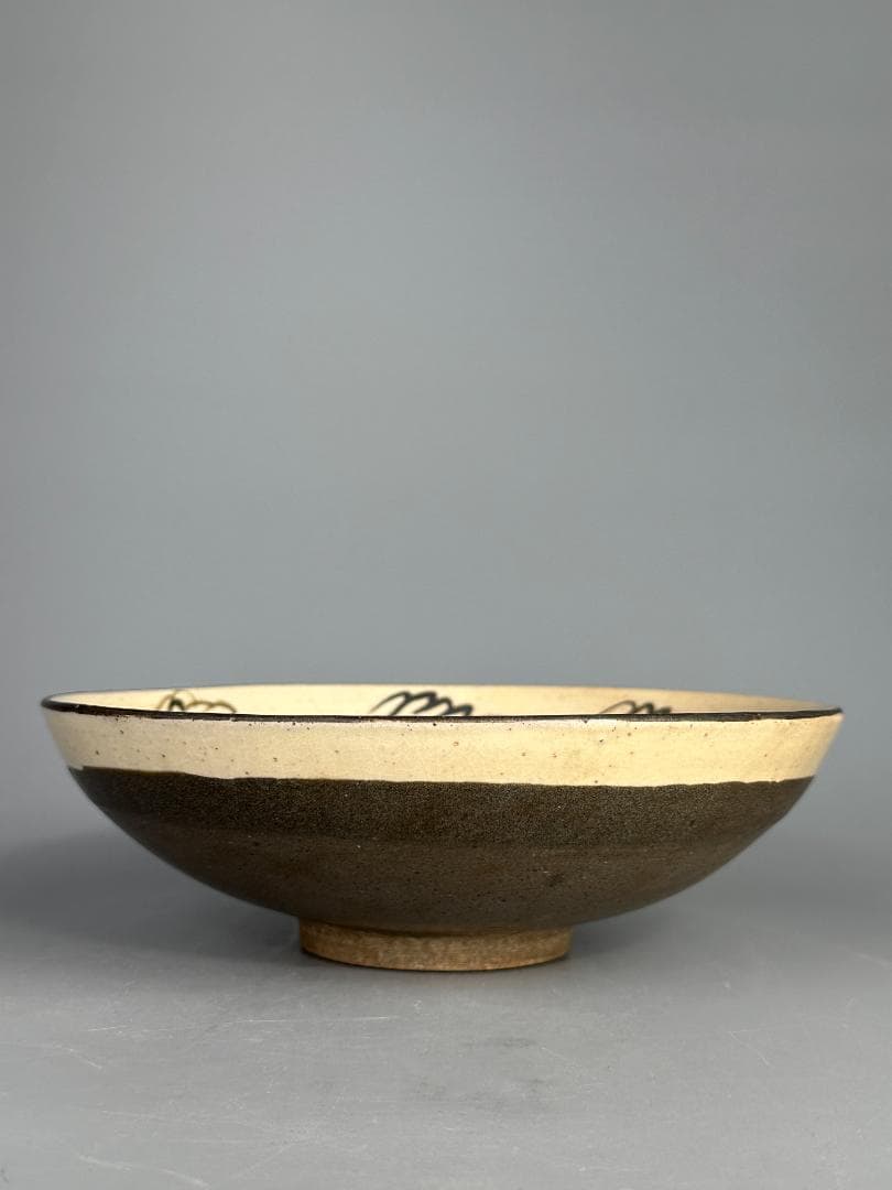 中国美術　元時代 ～ 明時代　磁州窯　唐草文盤皿　美品　古物　唐物　茶道具　鉢