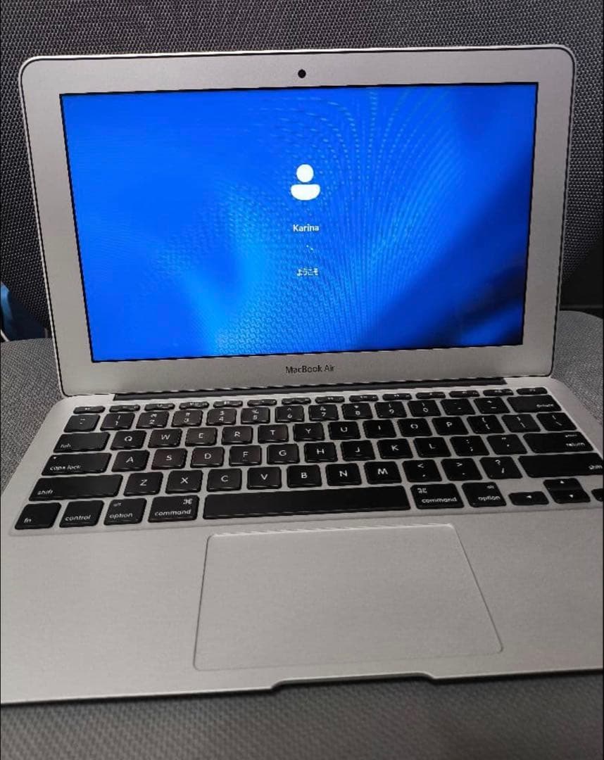 MacBook Air 2013 11インチi5 8GB 256GB Dual
