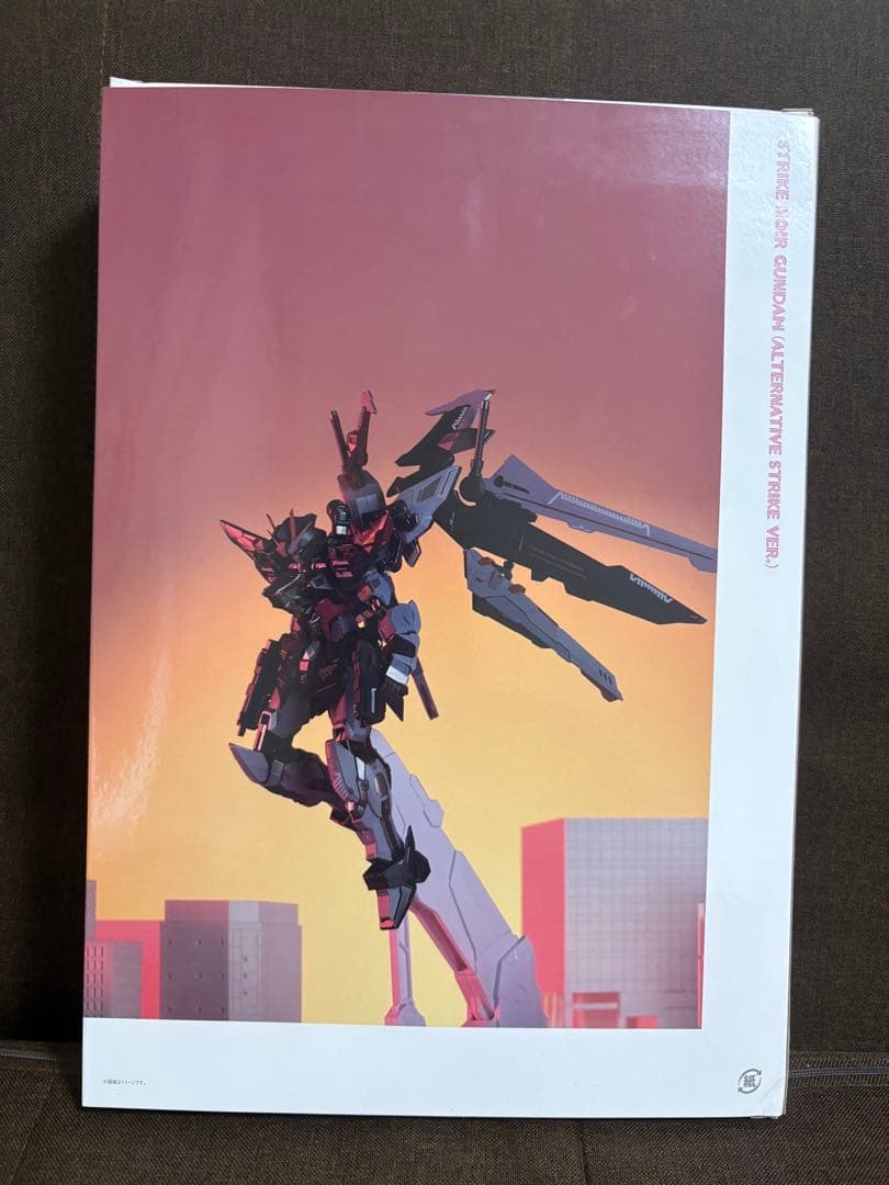 LBUILD ストライクノワール スリーブ付き