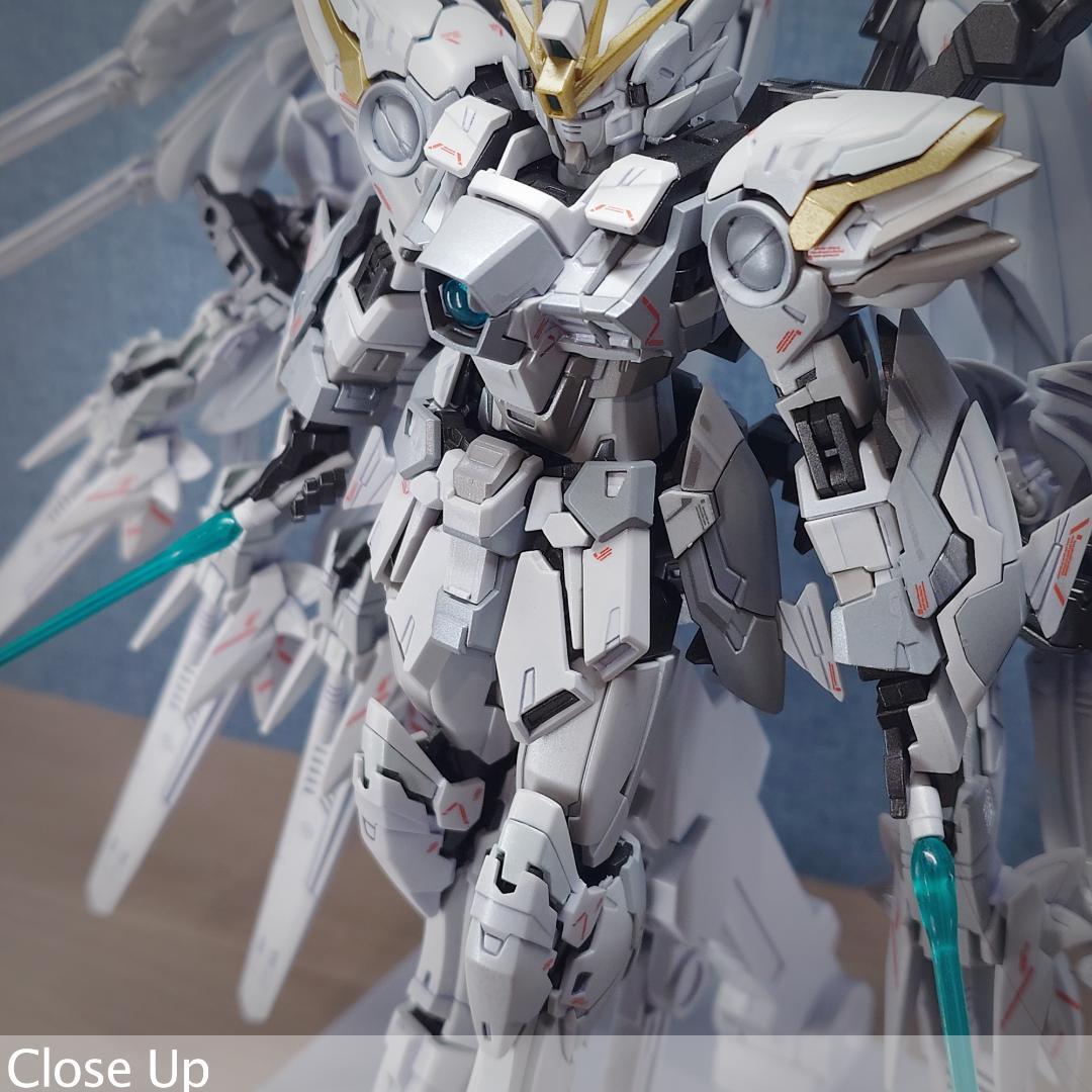 MG ウイングガンダム \" white カスタム\" パール塗装完成品