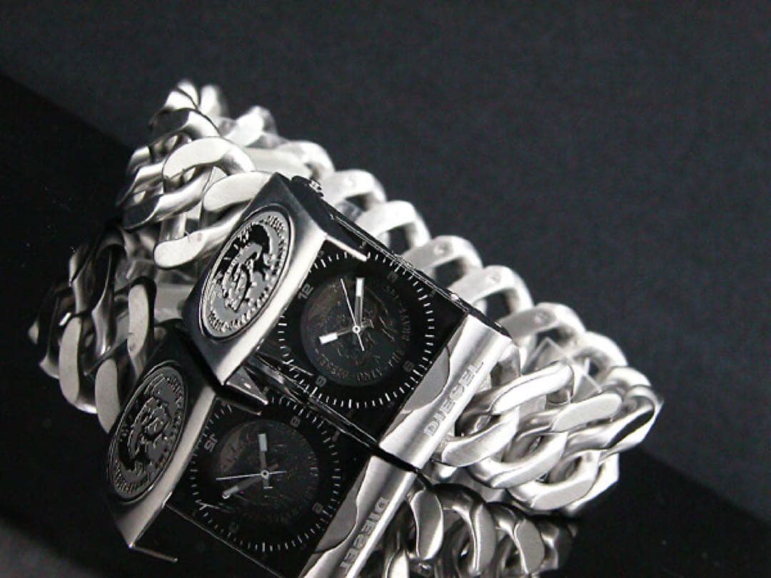 t*n様 【激レア】ディーゼル DZ-1144 シルバー 腕時計 y2k バング