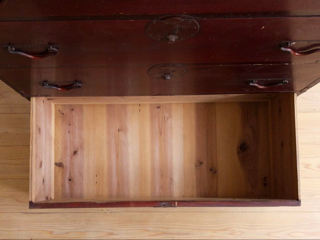 古家具　時代箪笥　4段引き出し　鉄金具　和箪笥・古道具　古家具　アンティーク