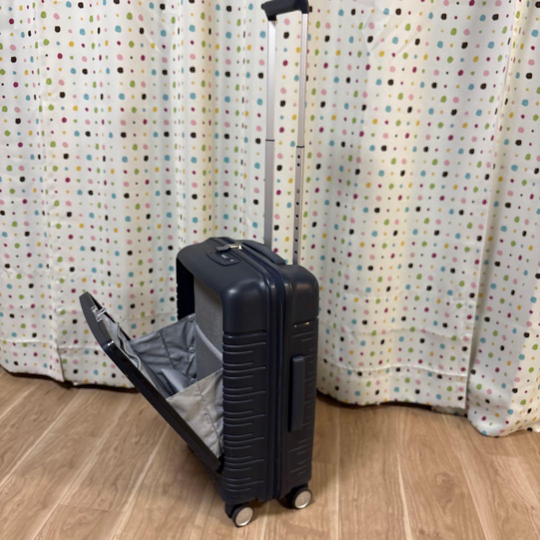 Samsonite TSAロック付きキャリーケース 機内持ち込みOK【未使用品】