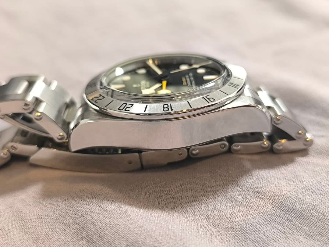 河童 ブラックベイ プロ M79470-0001 TUDOR チューダー