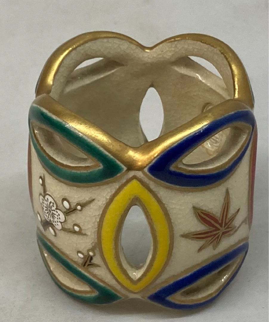 B228s   杉田祥平造「色絵七宝草花 蓋置」共箱　清閑寺窯　京焼　茶道具