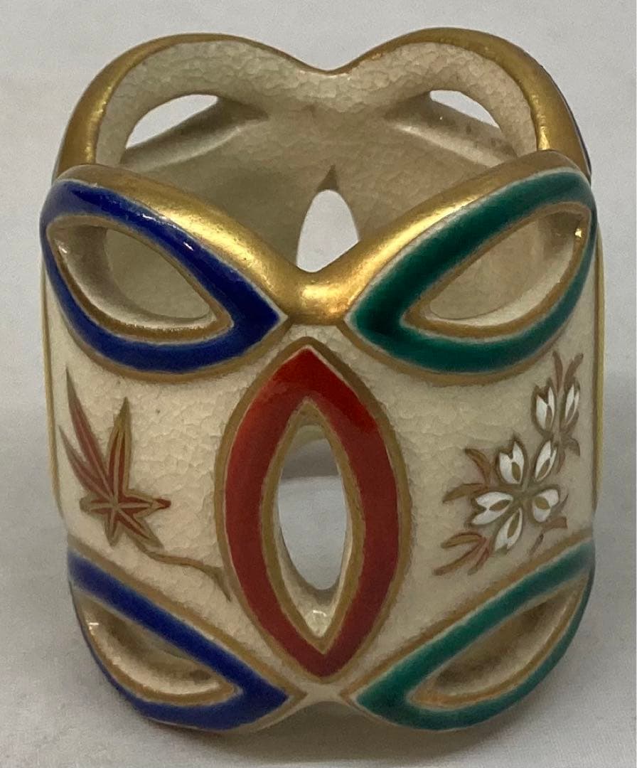 B228s   杉田祥平造「色絵七宝草花 蓋置」共箱　清閑寺窯　京焼　茶道具